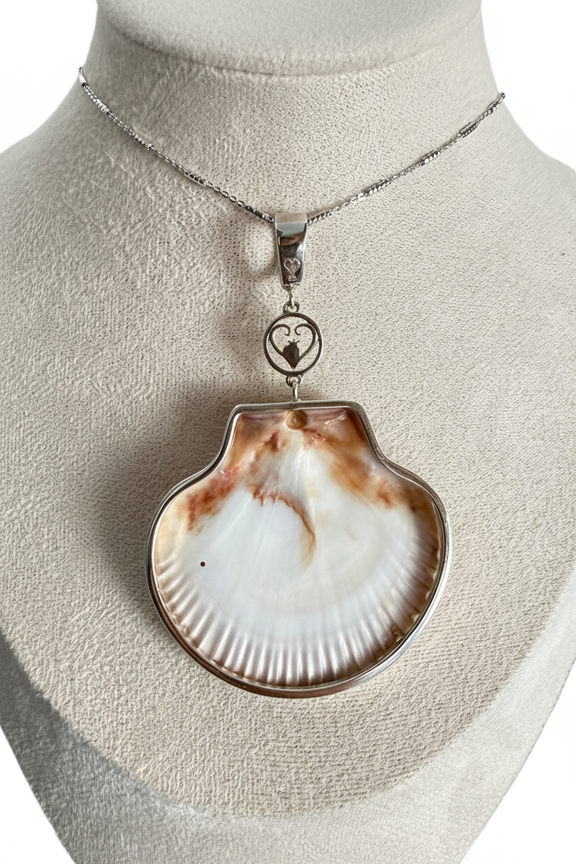 Flat Scallop necklace wrapped in 925 Sterling Silver 48.33 mm