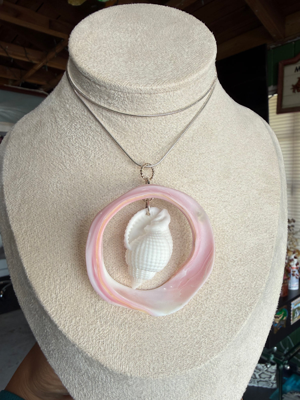Albino nutmeg floating in Queen Conch carved shell 54 mm | necklace 925 Sterling Silver